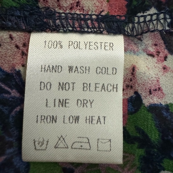 EESome Top - Picture 6 of 7